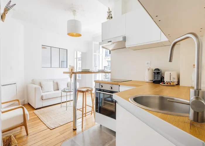 Flat With Balcony 1bdr 2p - Batignolles アパート *